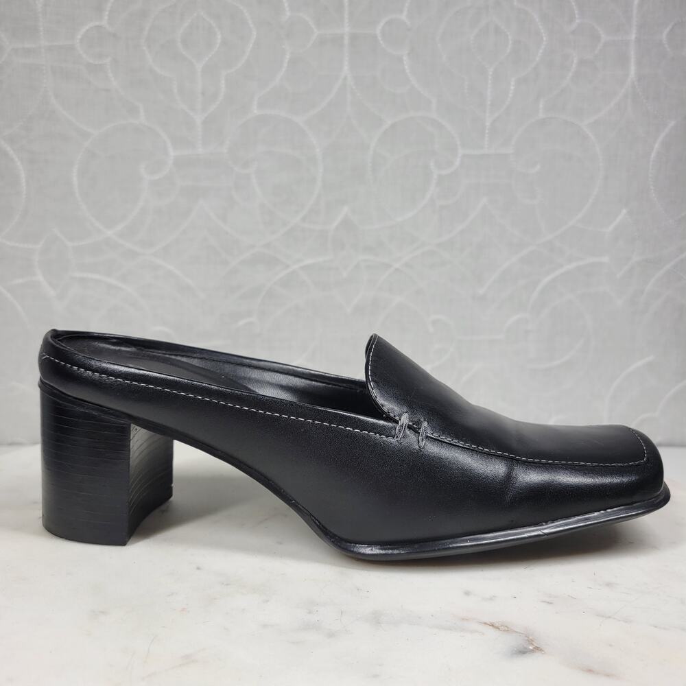 VTG Bass Artist Mules Womens 6 Black Leather Slip On Square Toe Block Heel 2003